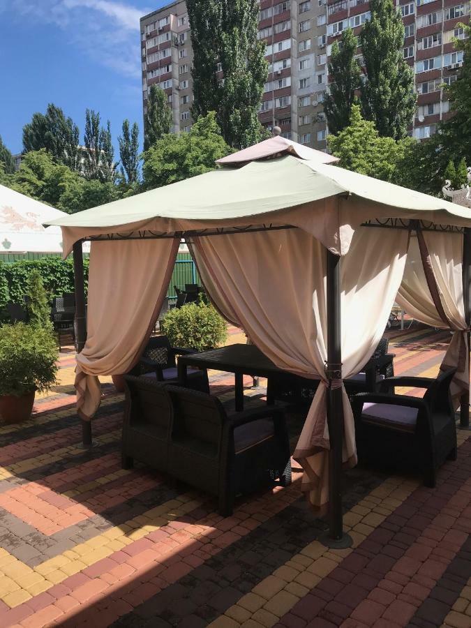 Мини-отель  На Житомирской Киев Экстерьер фото